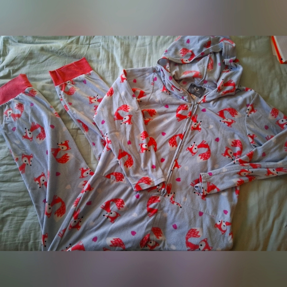 Fox Pajama Onsie in size Large